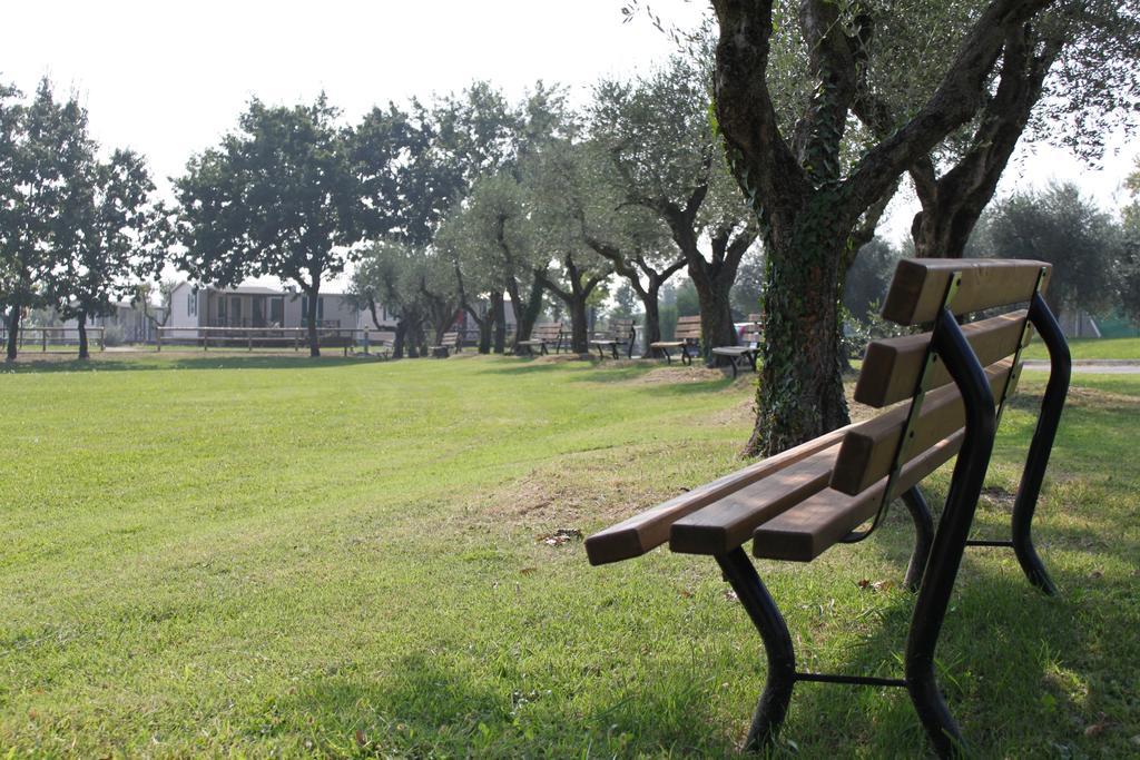 Camping Piantelle Moniga del Garda 외부 사진