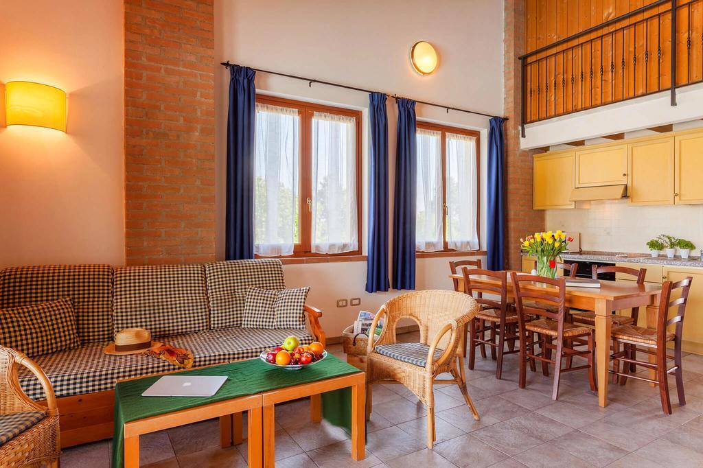 Camping Piantelle Moniga del Garda 외부 사진