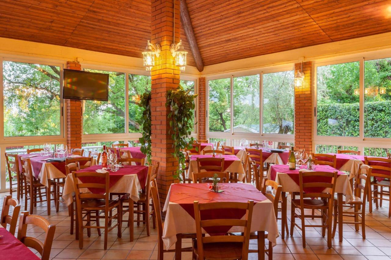 Camping Piantelle Moniga del Garda 외부 사진